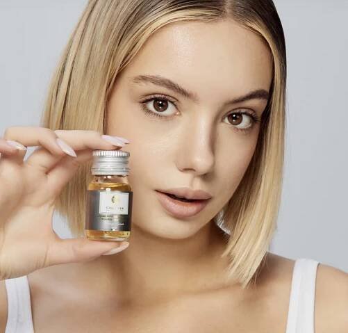 Italský kolagen s kyselinou hyaluronovou (COLLAGEN 5000mg + HYALURONIC ACID 20mg) mangová příchuť 10x30ml Exp. 12/25
