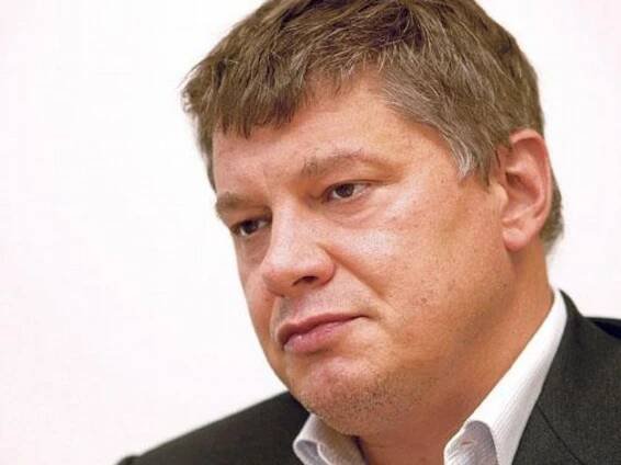 Hušák přišel o místo v Bestsportu