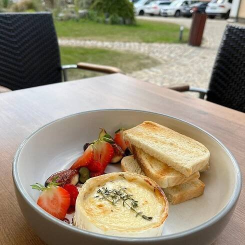 STATEK 1738, Vsestudy - Restaurant Reviews, Photos & Phone Number - Tripadvisor