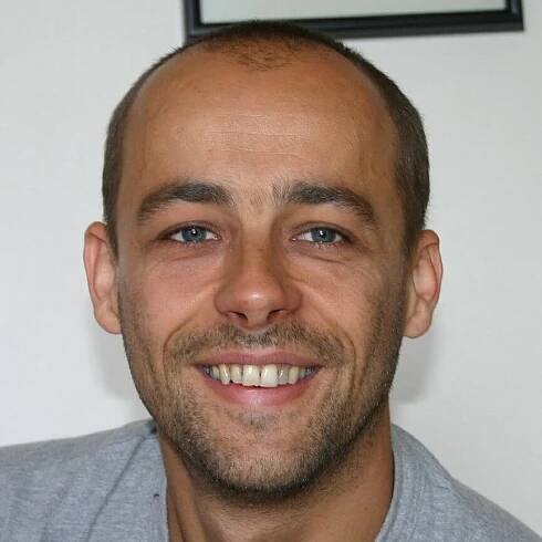 Tomáš Hajzler - Proti Proudu