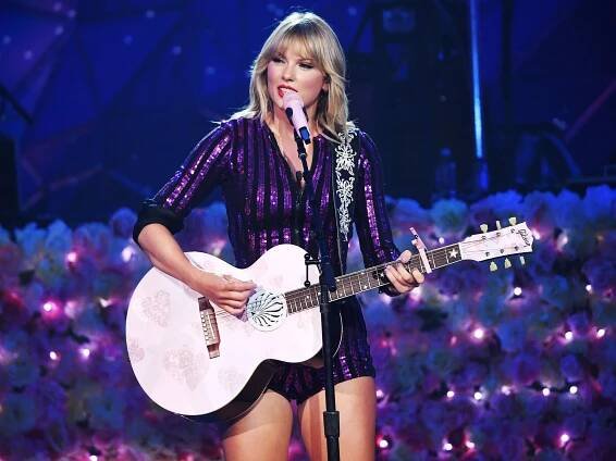 Taylor Swift’s Lover Could Hold the Key to Pop Music’s Survival