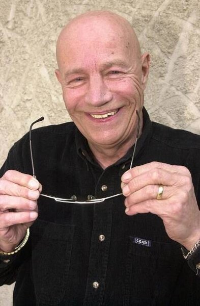 Alkohol, nikotin a krásné dámy. Král swingu Karel Hála (74) měl prý nechuť vídat se s nejbližšími
