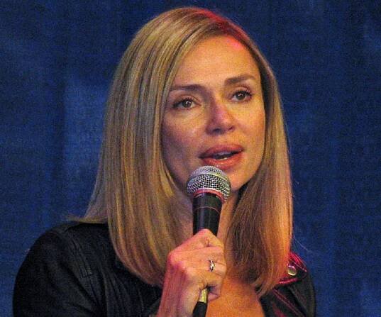 Vanessa Angel Biography - Facts, Childhood, Family Life & Achievements