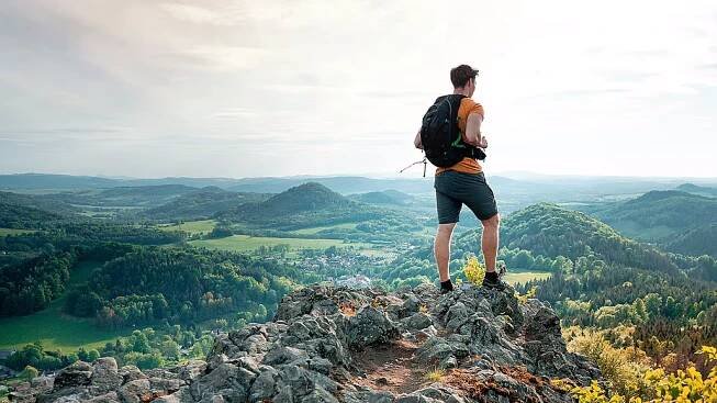 Jako na sopkách Islandu či v mongolské stepi. I v Česku lze najít místa bez lidí
