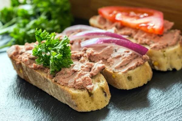 Distributor slovenských paštik Májka se brání žalobě Hamé, v případě úspěchu chce ušlou škodu právně vymáhat - ZPRAVODAJSTVI24.CZ