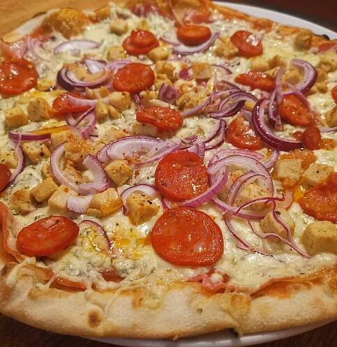 PIZZA TOMÁTO, Chrudim - Restaurant Reviews, Photos & Phone Number - Tripadvisor