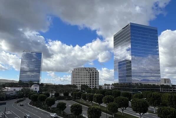 200 and 400 Spectrum Center Drive - Wikipedia