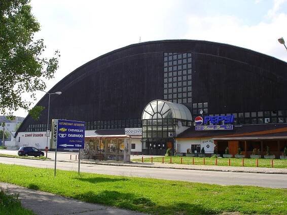 Súbor:Zimnystadion dubravka.jpg