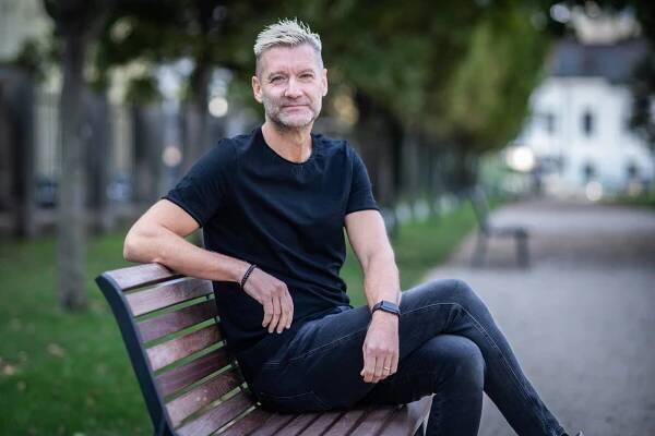 Scenárista Andy Kraus: Som len robotník, robím, čo chce televízia