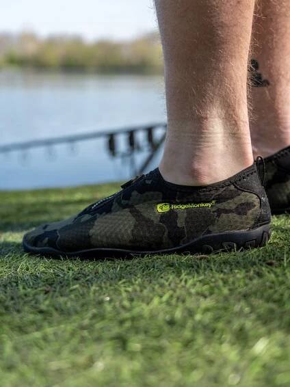 RidgeMonkey Boty APEarel Dropback Aqua Shoes Camo