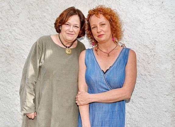 „Zvládli jsme to.“ Tereza Nekudová o přiznání své matky lesbičky Jitky Smutné