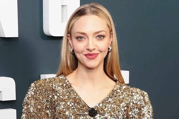 Amanda Seyfried attends the Peacock's 