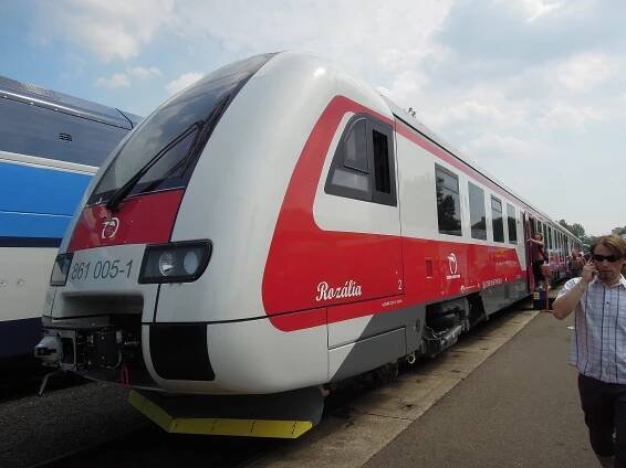 Soubor:Czech Raildays 2012, ZSSK 861, 861 005-1 (02).jpg – Wikipedie