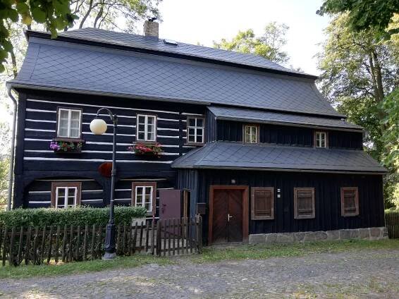 Soubor:Kostelni Vrch 79 Kamenicky Senov A.jpg