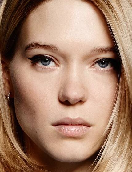 CELEBRITIES PORTRAITS