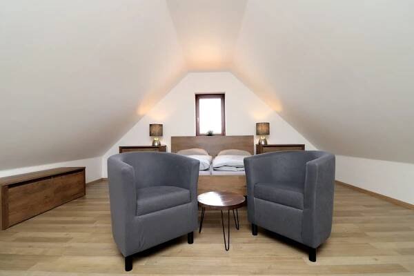 Plně vybavený a prostorný Apartmán 3+KK mezonet | Na Pastvinách