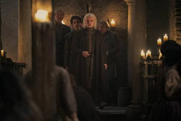Tom Glynn-Carney - Rod Draka - Hořící mlýn - Z filmu
