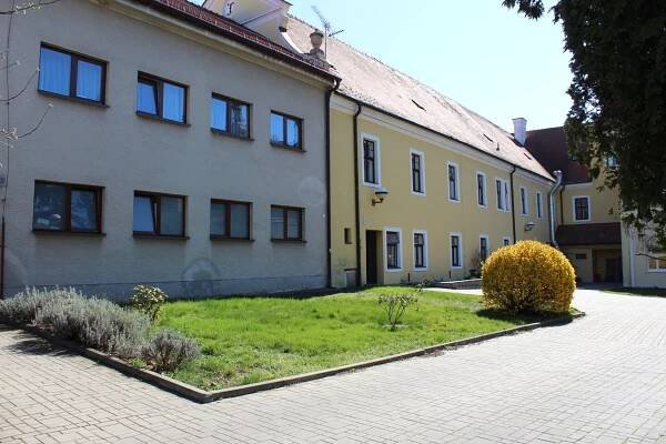 Domov z venku – Domov pro seniory Strážnice