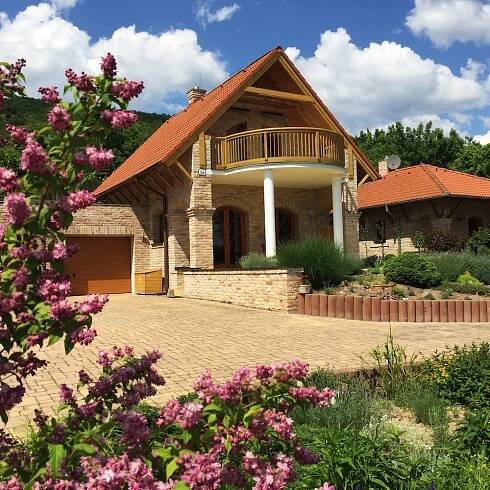 BRICK RESIDENCE | GALÉRIA