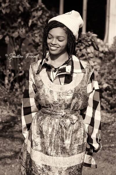 Sébastien Frémont - Outdoor Portrait Photographer - Vivienne Westwood / Selah Louise Marley - Paris