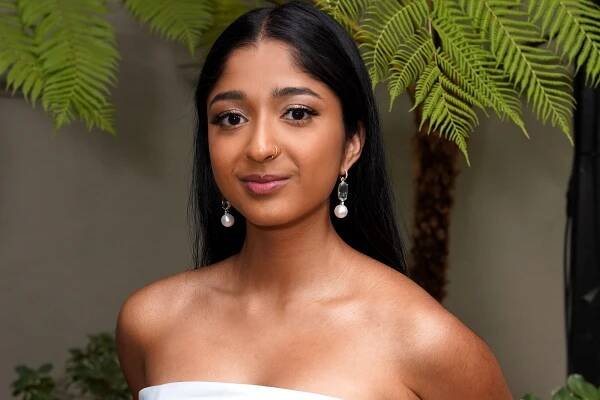 Maitreyi Ramakrishnan Shared a Skin Care Hack for "Efficiency"