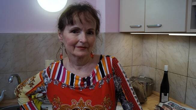 Připravte si českého kohouta společně s herečkou Janou Hruškovou. Běhal u ní po dvoře