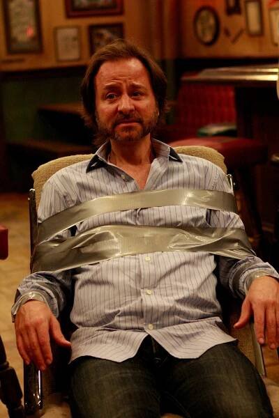 It's Always Sunny in Philadelphia - Hospoda u Paddyho: Nejhorší bar ve Philadelphii (S04E08) (2008)