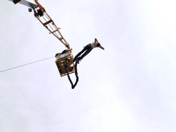 Bungee jumping až 110 metrů z jeřábu - Obrázek 2