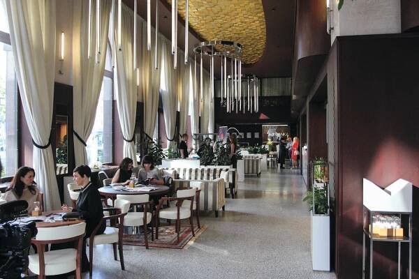Kavárna Elektra znovu ožívá a láká na kvalitní gastronomii i atmosféru