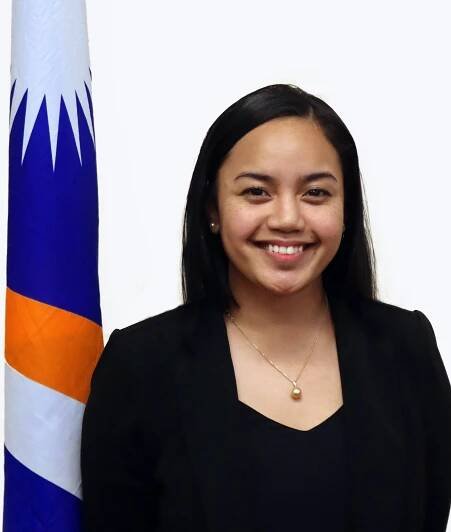 Laulani Loeak