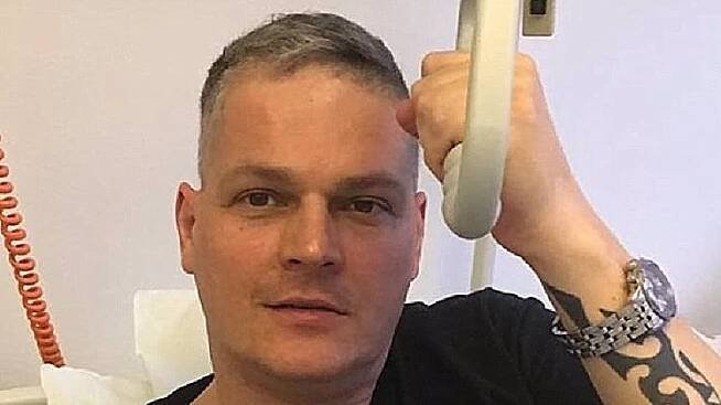 Blízcí se loučí s Petrem Vlasákem.