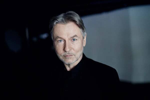 Esa-Pekka Salonen - Enticott Music Management