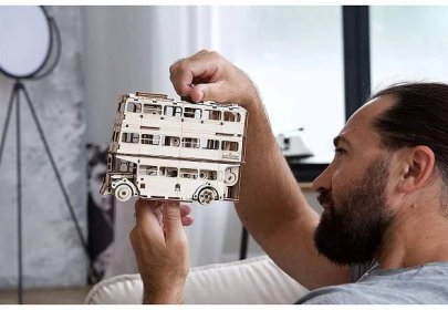 Ugears 3D dřevěné mechanické puzzle Harry Potter Rytířský autobus | 4KIDS.cz ★