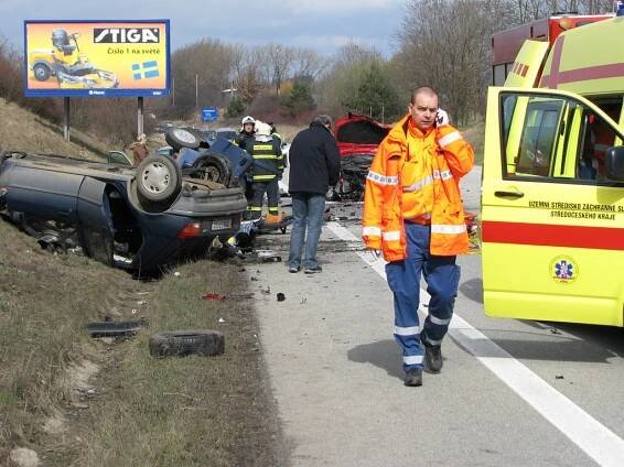 U Bystřice zahynuli další dva motoristé