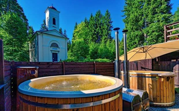 Jeseníky přímo v centru Karlovy Studánky: Hotel Džbán *** s Thermal Parkem, pivní koupelí a polopenzí