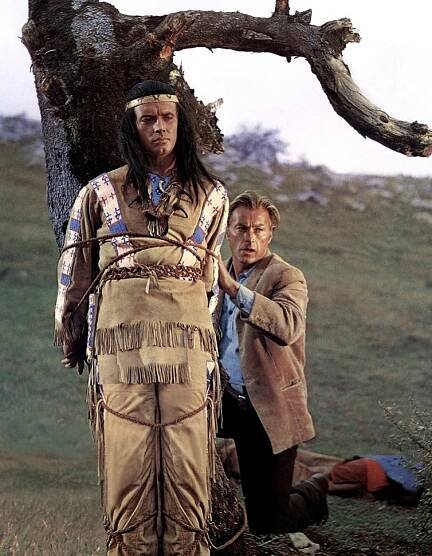 Odpadlík v slzách: Zemřela matka Lorenzo Lamase, hvězda Hollywoodu (†96)!