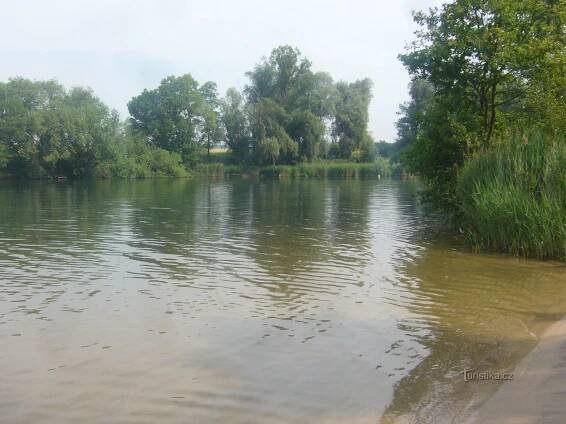 Ovčáry - Křenecké jezero, Tipy na výlet