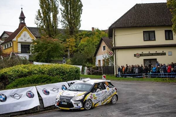 Ukončí stříbrný pilot Frána kariéru? Lákadlem je mistrovství světa v rally