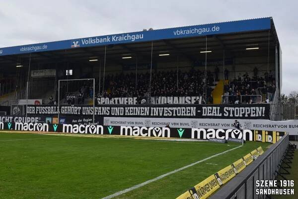 SV Sandhausen – Hallescher FC – Szene1916