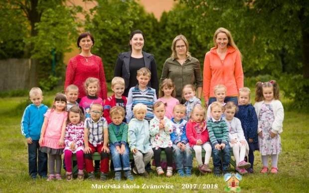 Společná fotka 2017-2018