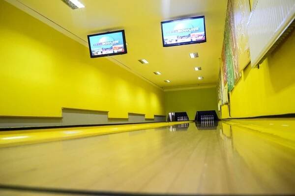 Bowling v Šenku U splavu v Třanovicích - 2 bowlingové dráhy
