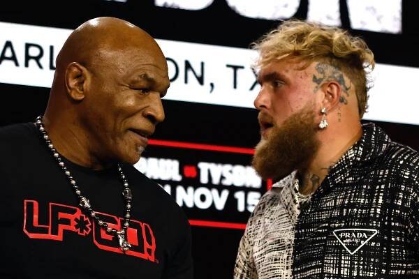 Boxerský zápas Tyson vs. Paul se koná už dnes! Vsaďte si s bonusem