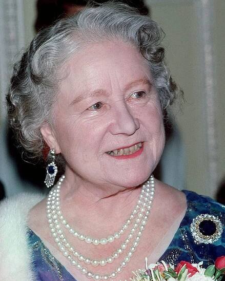 Queen Mary’s Russian Sapphire Cluster Brooch | The Royal Watcher