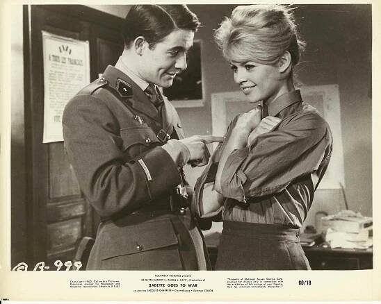 Jacques Charrier, Brigitte Bardot - Babeta jde do války - Fotosky