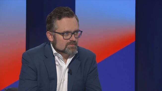 Kratom a HHC v obchodech je krok správným směrem, věří exposlanec Peksa