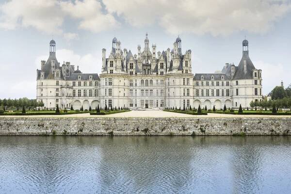 5 Great Loire Valley Châteaux — Parisian Moments