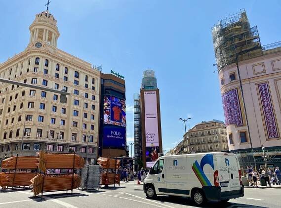 Madrid IV – Gran Via › Weltrentner