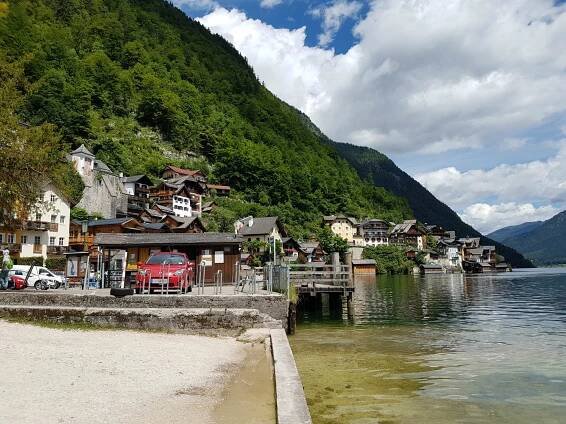 jazero-hallstatt-horne-rakusko-kadetadeposvete