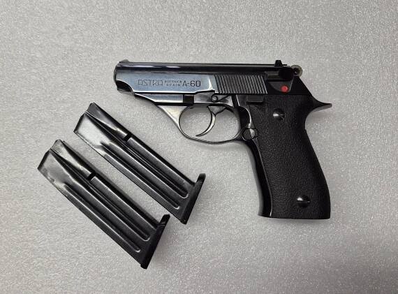 Pistole samonabíjecí Astra A-60 7.65 Browning – KOMISE