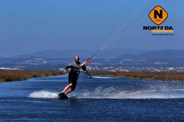 Kitesurfing Lessons in Portugal | Clube Nortada